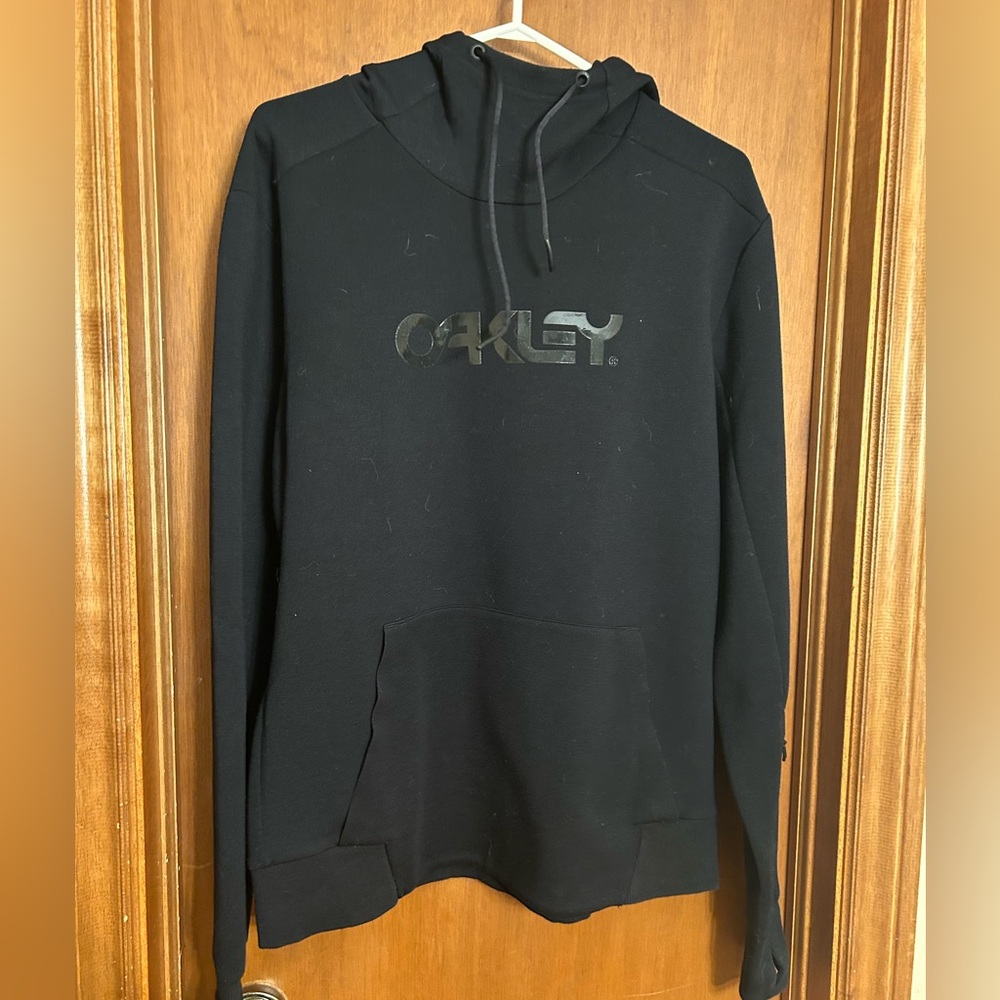 Men’s Oakley Black Logo Hoodie (Size M)